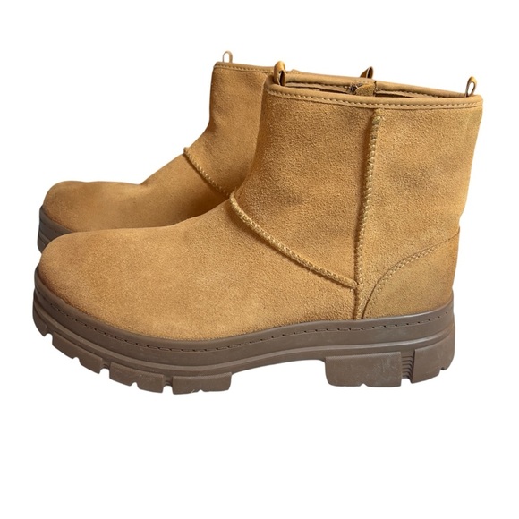 UGG Men’s Skyview Moto Gorpcore Active Pull On Leather Suede Waterproof Boots - Picture 5 of 16